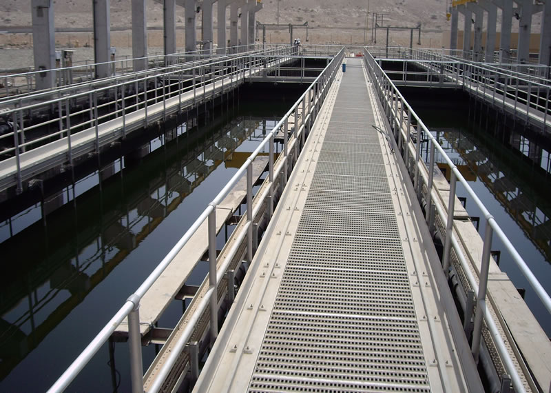 Aluminium floor covers and handrails to Oman water treatment plant